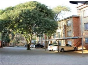 2 Bed Apartment in Westdene