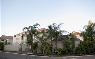 4 Bedroom Cluster in Bartlett