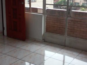 2.5 Bedroom Apartment in Parlock