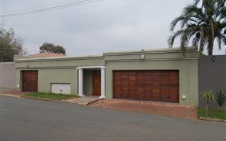 3 Bedroom House in Orange Grove