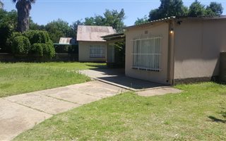 4 Bedroom House in Sonlandpark