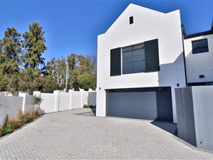 3 Bed House in Steynsrust