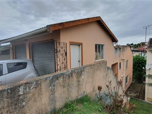 4 Bed Duplex in Grove End