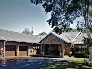 4 Bed House in Oak Park