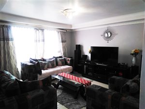 3 Bed House in Ebony Park