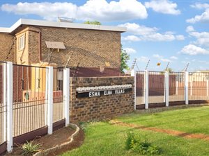 3 Bed Townhouse in Marlands