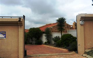 5 Bedroom House in Gillview