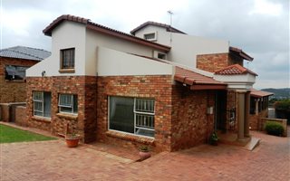 5 Bedroom House in Gillview