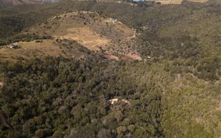 4.7 ha Land available in Wilderness Heights