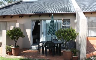 2 Bedroom Townhouse in Randpark Ridge
