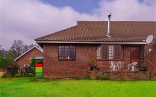 2 Bedroom Cluster in Underberg