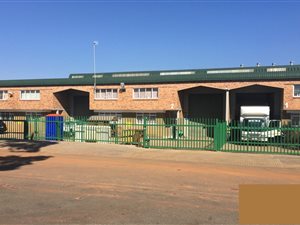 650 m² Industrial space in Meadowdale