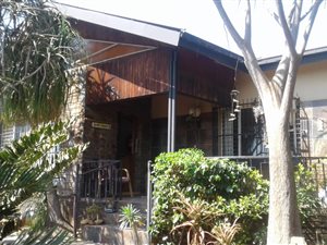 3 Bed House in Claremont