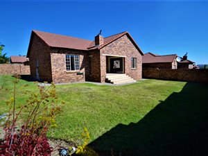 3 Bed House in Amberfield