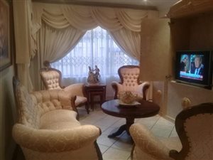 4 Bed House in Meyersdal
