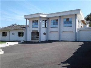 6 Bed House in Tongaat Central
