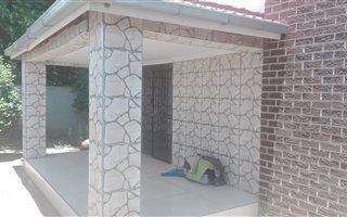3 Bedroom House in Paarlshoop