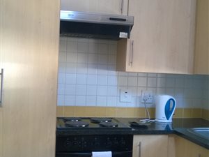 1 Bed Apartment in Parktown North