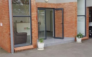 504 m² Industrial space in Red Hill