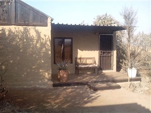 1 Bed Garden Cottage in Sterkfontein and surrounds