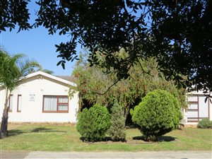 4 Bedroom House in De La Haye