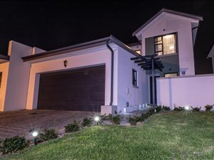 3 Bed Townhouse in Buh Rein Estate