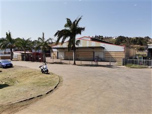 1800 m² Industrial space in Inanda