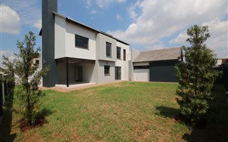 3 Bedroom House in Midstream Estate