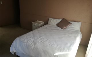 Bachelor apartment in Del Judor
