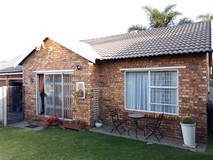 2 Bed Townhouse in Wilgeheuwel