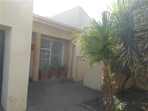 3 Bed Simplex in Vanderbijlpark SW