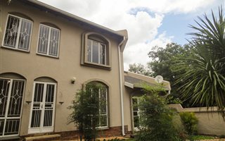 3 Bedroom Townhouse in Garsfontein