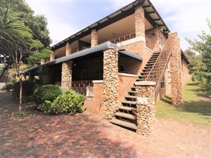 5 Bed House in Lower Robberg