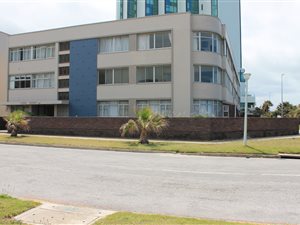 1 Bed Apartment in Summerstrand