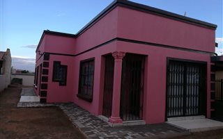 3 Bedroom Townhouse in Bloemfontein