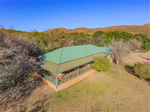 1.7 ha Farm in Hartbeesfontein