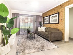 2 Bed Apartment in Pomona