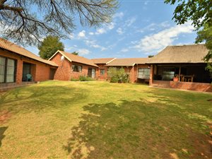 2 Bed House in Noordheuwel