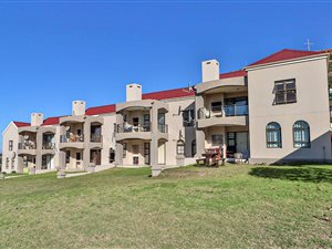 2 Bed Apartment in Mossel Bay Central