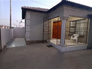 3 Bed House in Middelburg Central