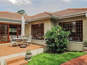 2 Bed Garden Cottage in Hurlingham