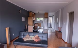 2 Bedroom Apartment in Atholl