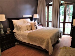 3 Bed Apartment in Douglasdale