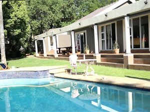 1 Bed Apartment in Waterkloof Glen