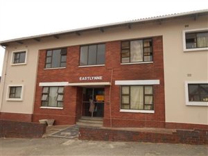 2 Bed Flat in Quigney