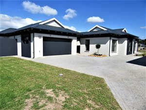 4 Bed House in Heather Park