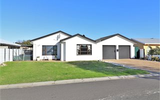 3 Bedroom House in Tygerdal