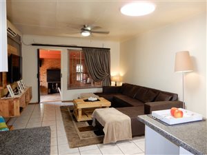 3 Bed Townhouse in Eldoraigne
