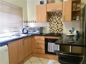 2 Bed Apartment in Tulisa Park