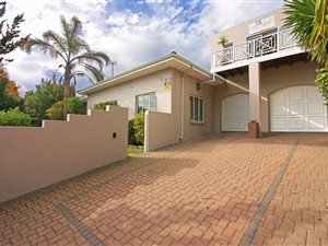 3 Bed House in Kenridge Heights
